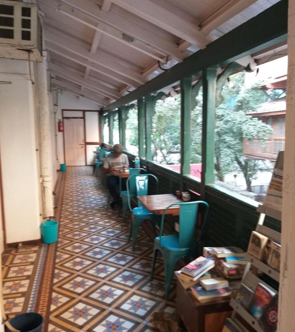 Hotel Carlton - Behind Taj Mahal Palace Colaba Mumbai
