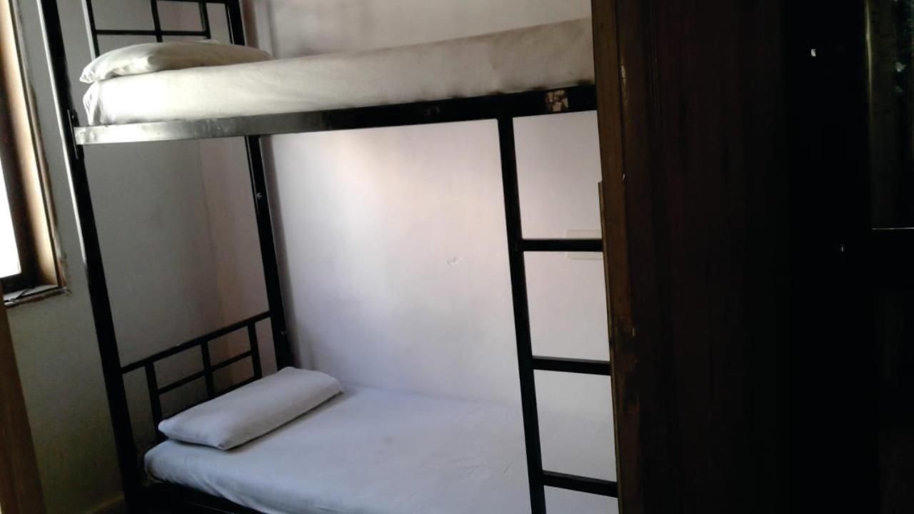Pg Hostels Bandra Mumbai *