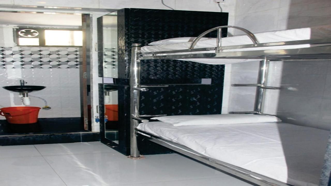 Hostel Pg Hostels Bandra Mumbai