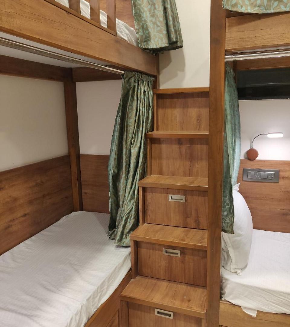 Peace Residency Capsule hotel