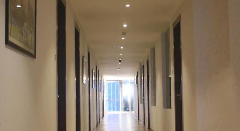 Maxx Value Hospitality Hotel 3*