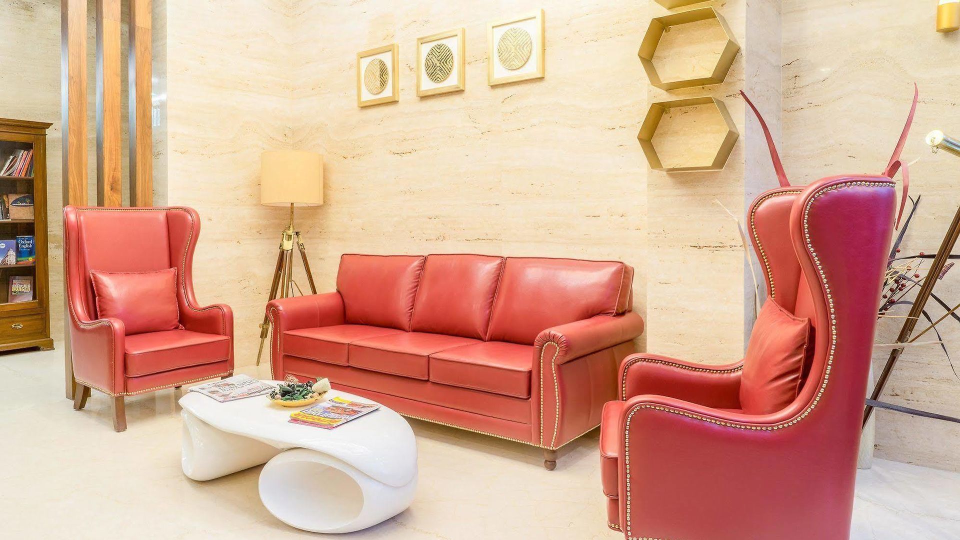 Comfort Metropolis Hotel