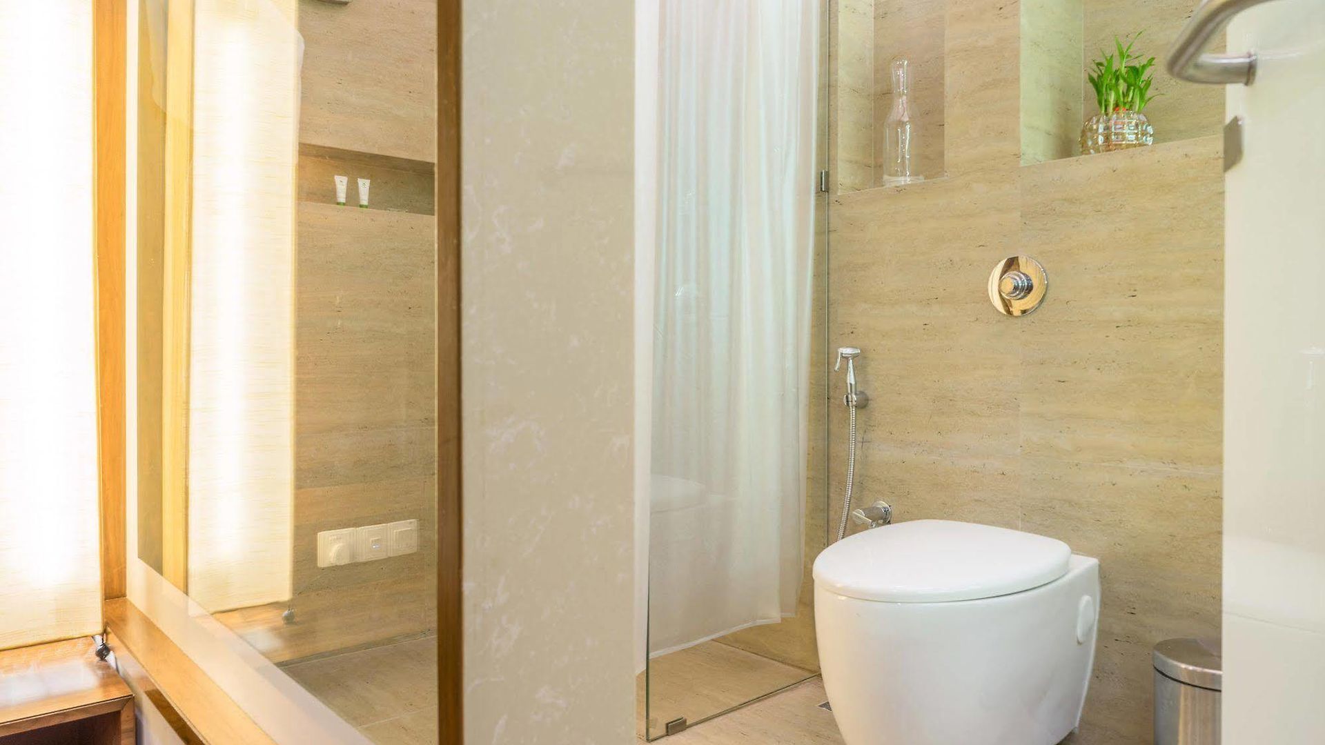 Comfort Metropolis Hotel Mumbai