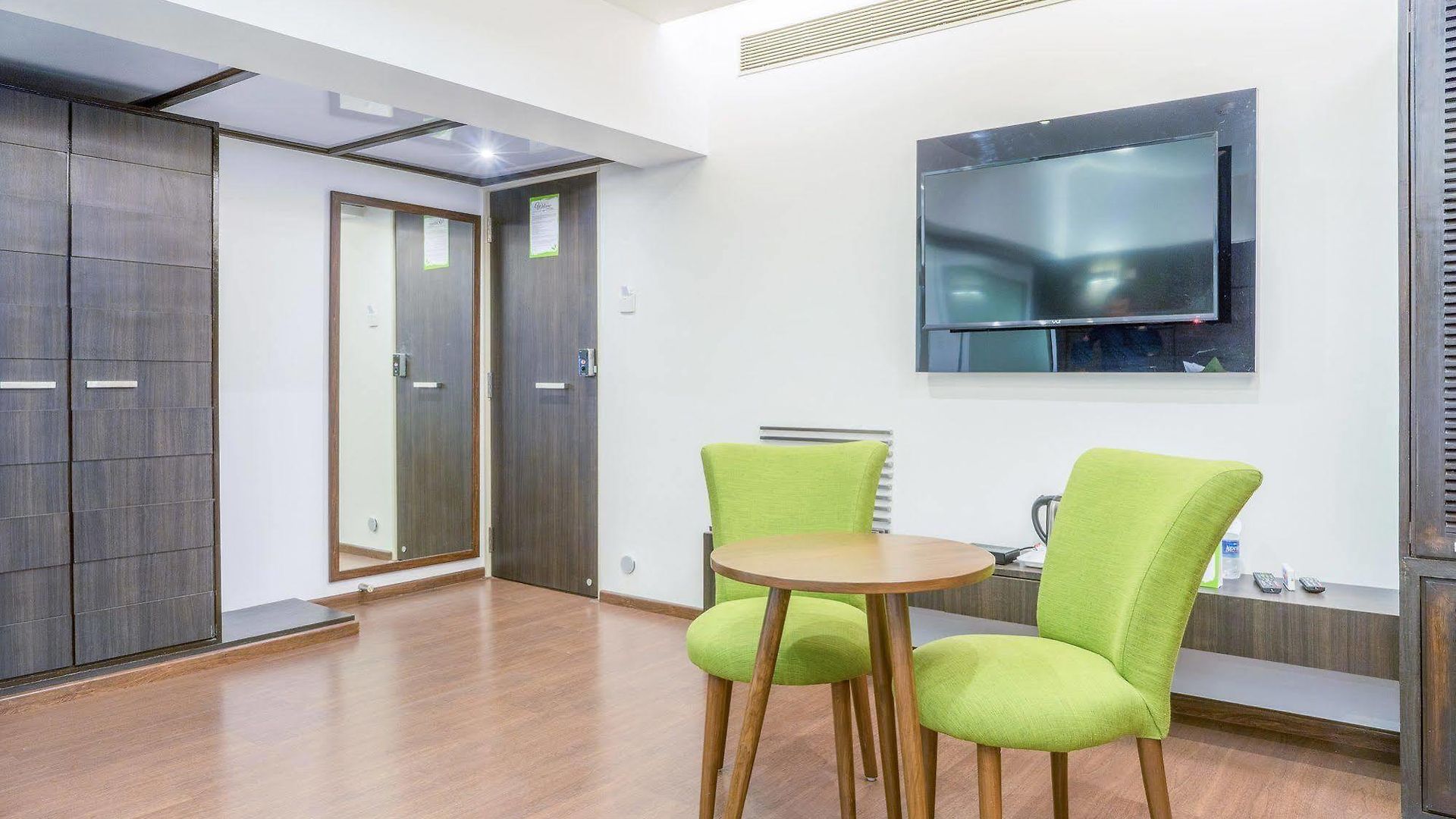 Comfort Metropolis Hotel