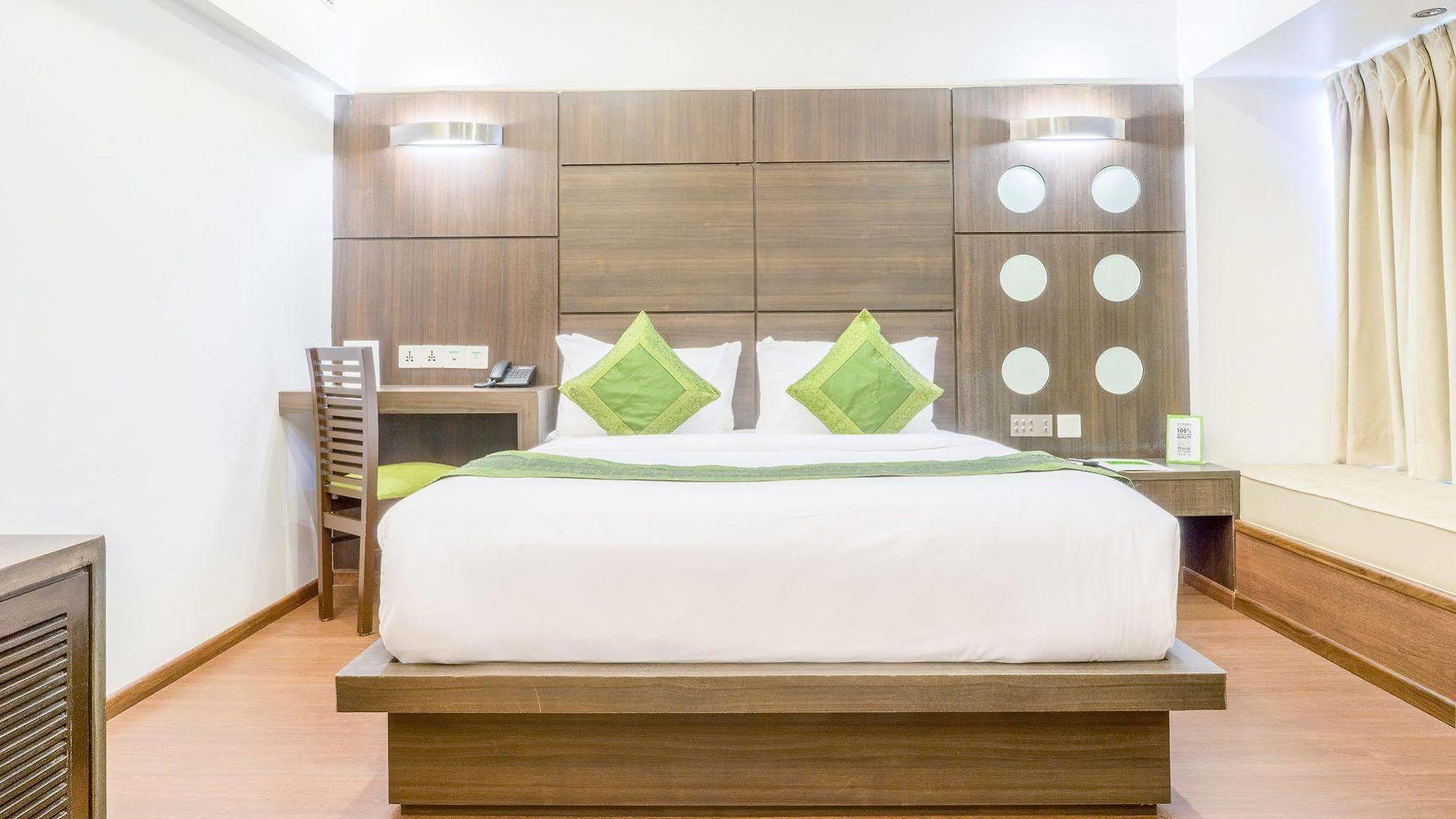 Comfort Metropolis 4*