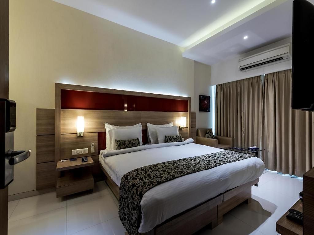 Hotel Galaxy Beacon Hotel, Santacruz ,mumbai Mumbai