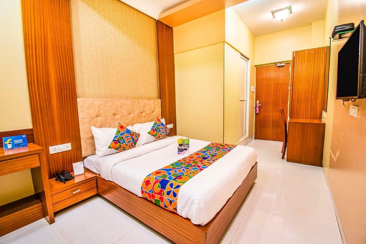 Hotel Seven Hills