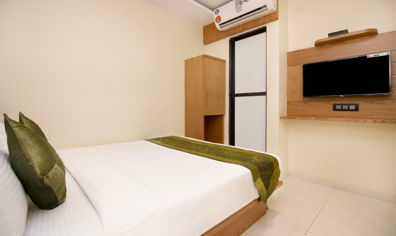 Residency Park Near Masjid Rly Station South