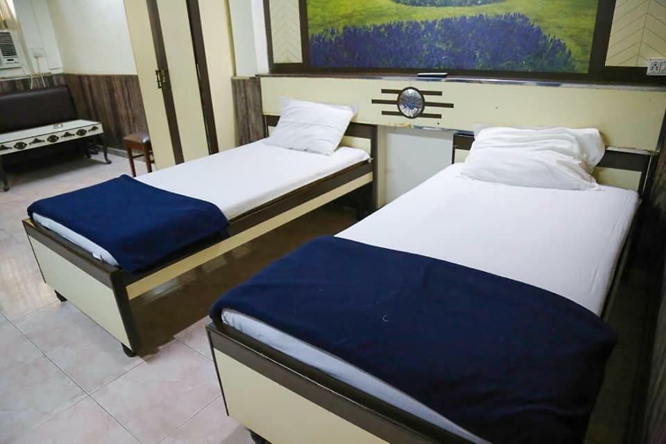 Hotel Happy