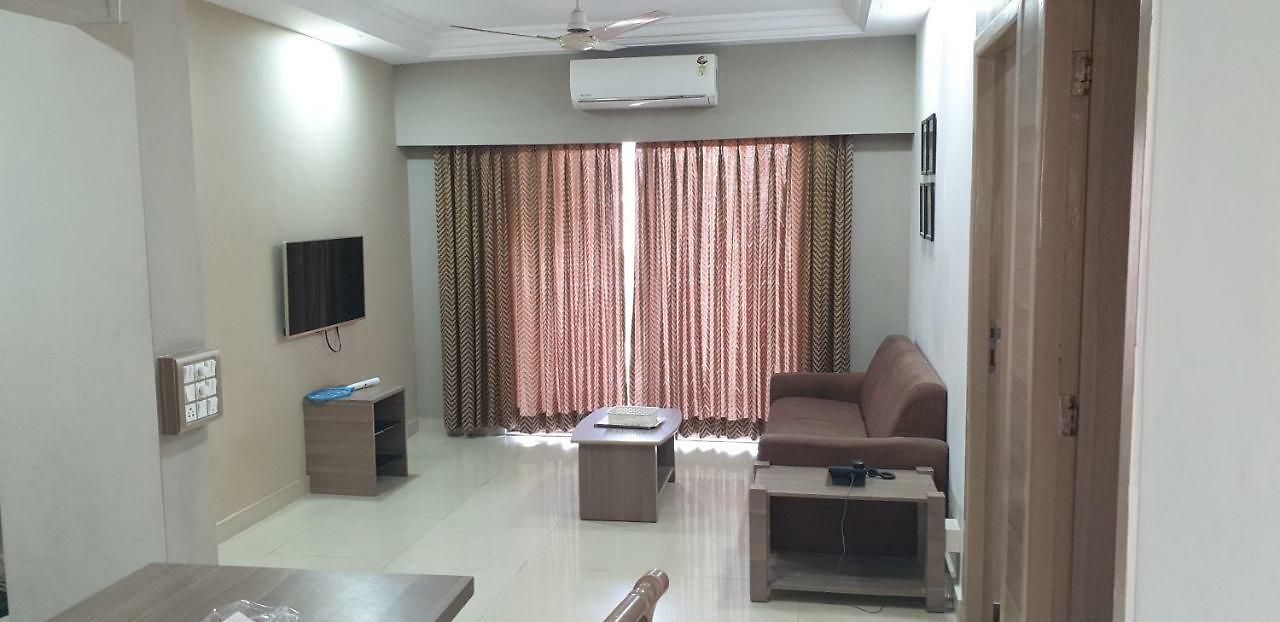 Hotel Tuliipstays Marol Ashok Nagar