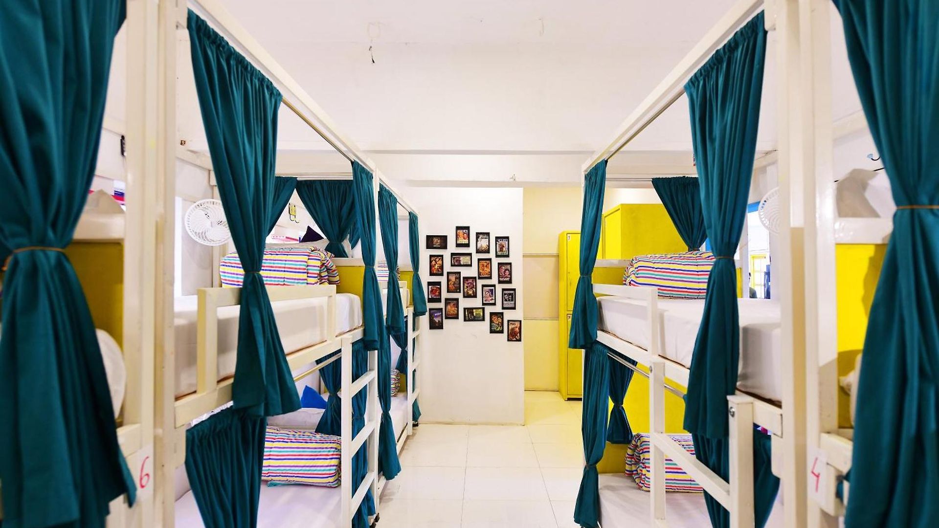 Gostops Lite Hostel *