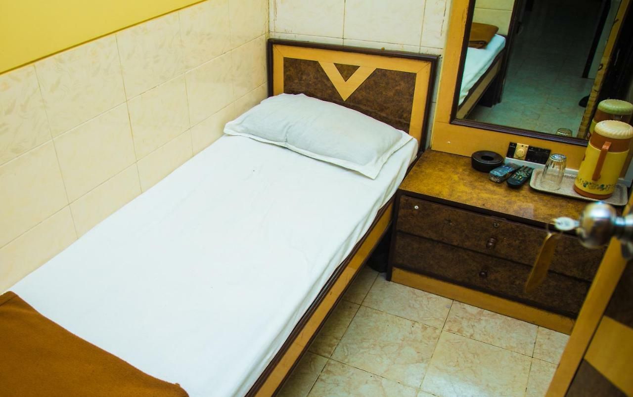 Sukoon Hotel *
