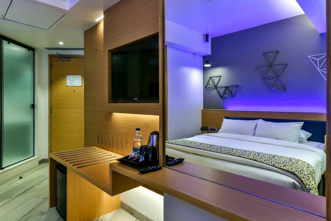 Indie Stays, Bkc