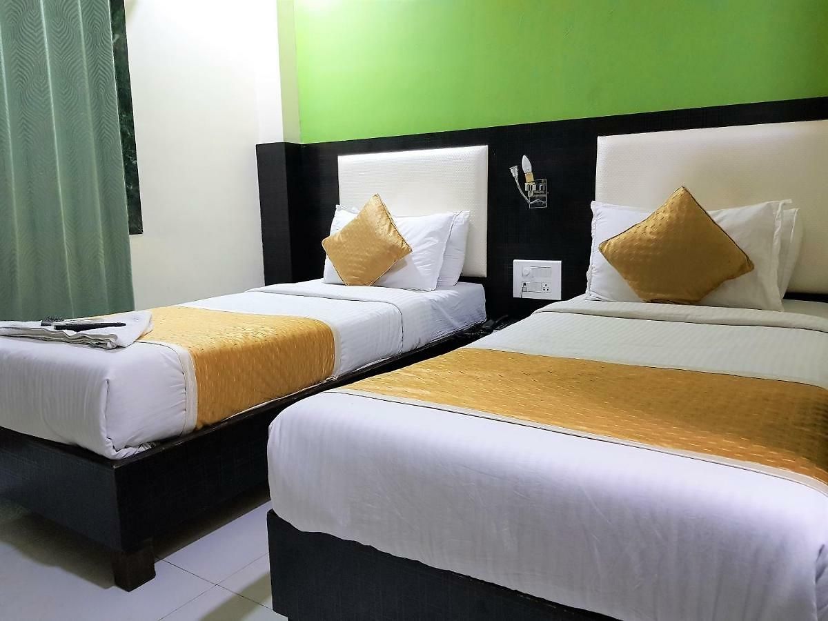 Hexa Avenue Hotel 3*