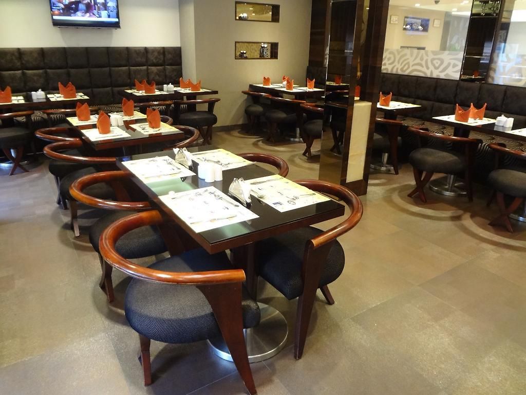 Suba Palace Near Gateway Of India Hotel