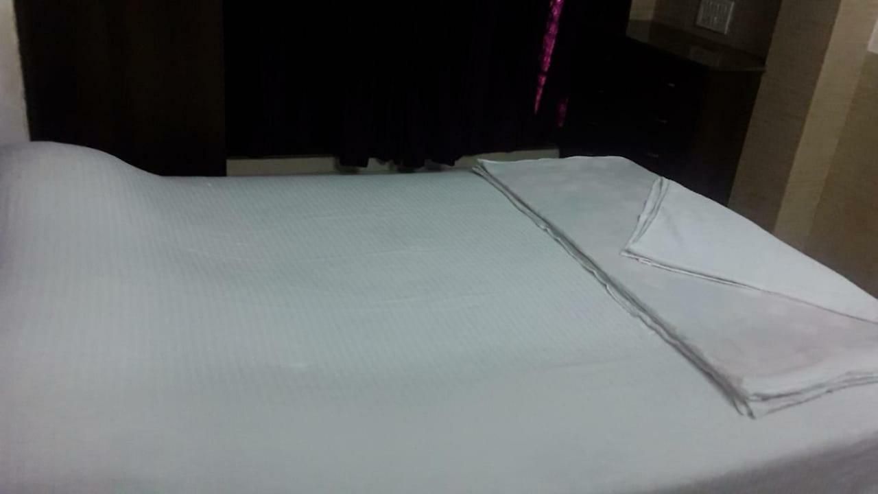 Aryan Hospitality Guest house Mumbai
