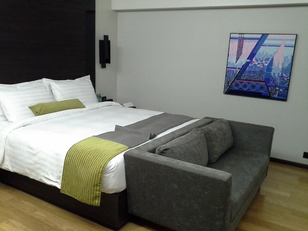 Svenska Design Andheri Hotel 5*