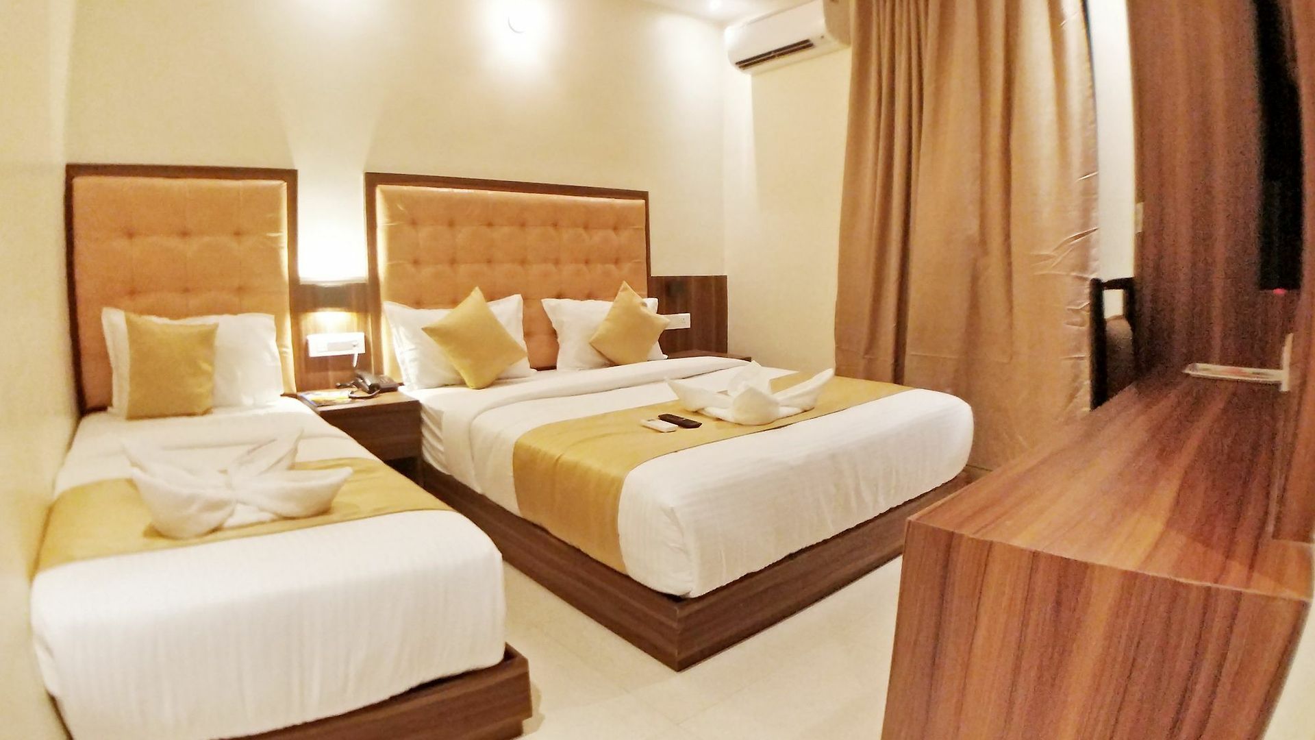 Emerald Hotel Mumbai