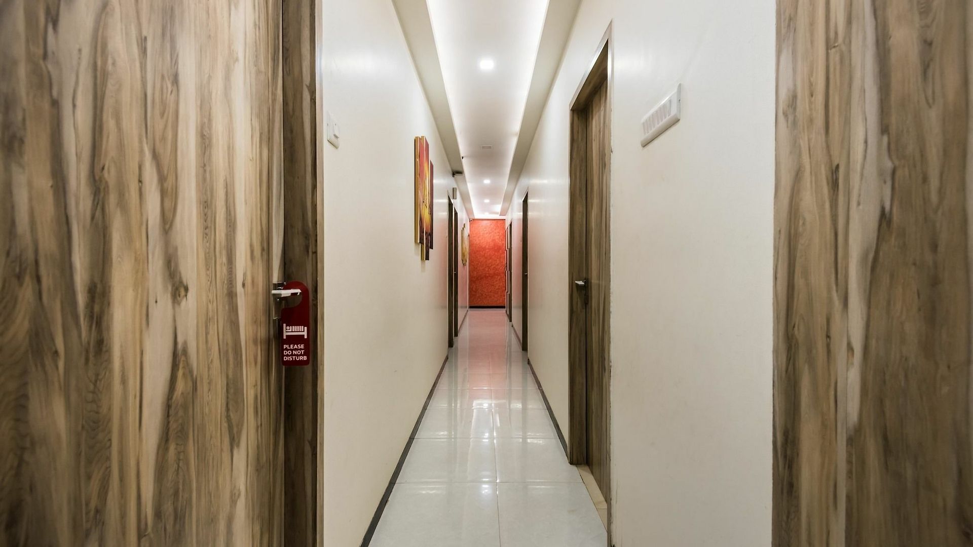 Hotel O Blue Pearl Residency Near Chhatrapati Shivaji International Airport 3*