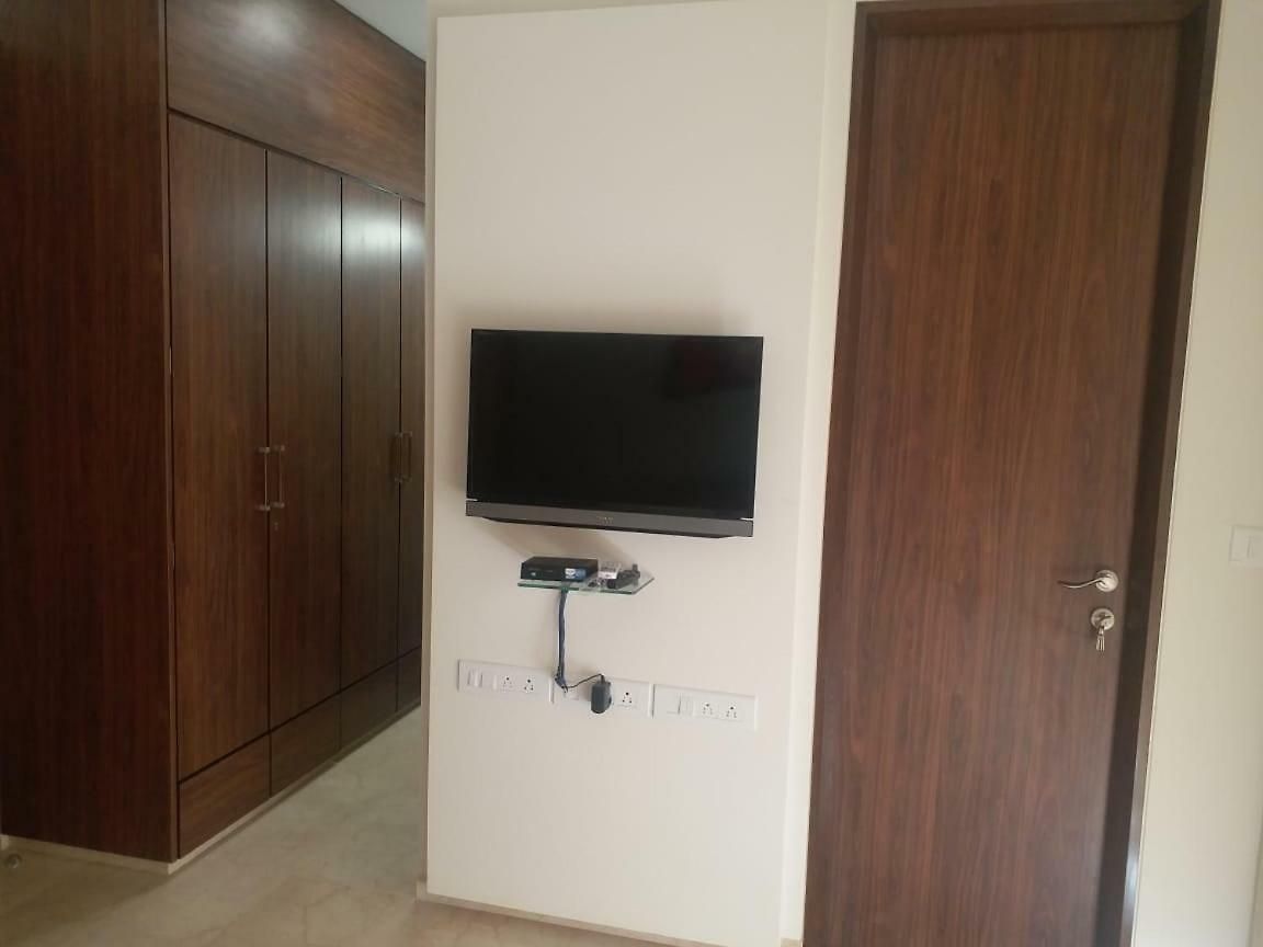 Arista Parel