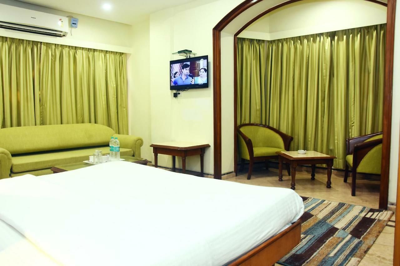 Hotel Garden Mumbai