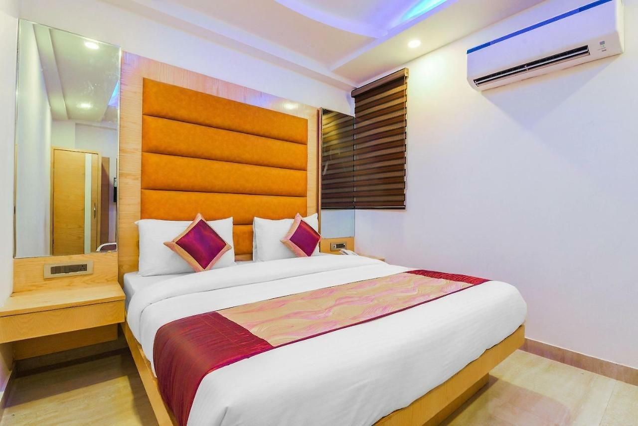 Anroute Stays - Airport Road Hotel 4*