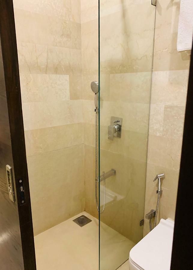 Apartment Theory9 Premium Service Khar *