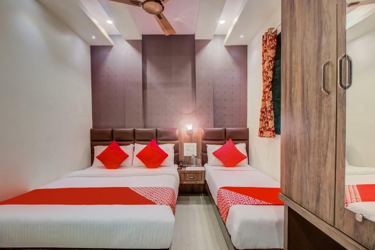 Oyo 42009 A One Hotel Mumbai