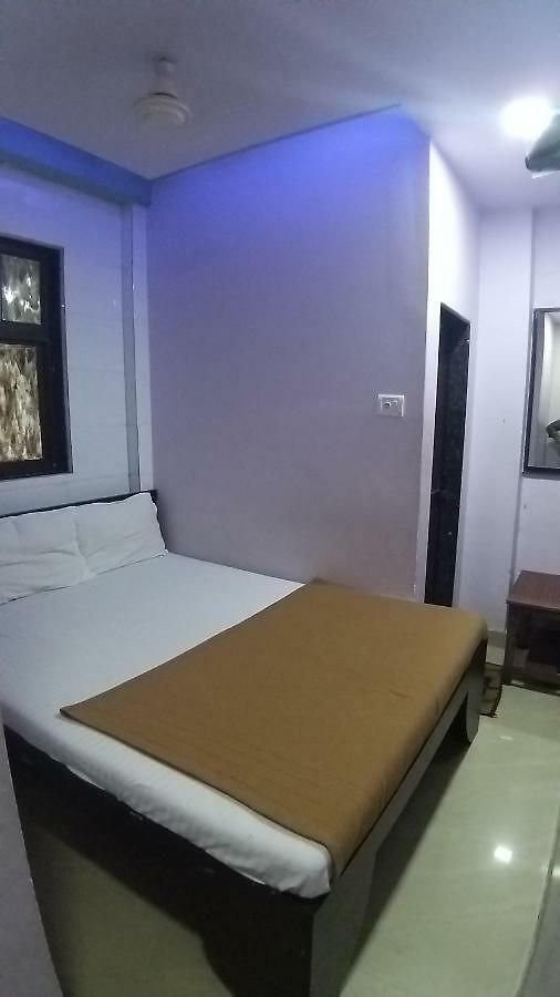 Hotel New Jj Residency *