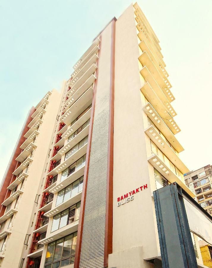 Theory9 Premium Service Khar * Mumbai