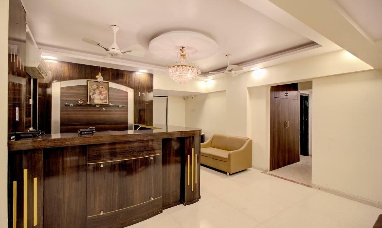 Hotel Daisy Residency 3*