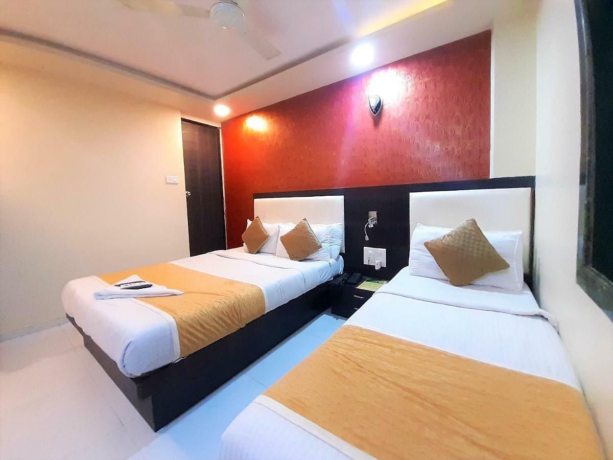 Hexa Avenue Hotel 3*