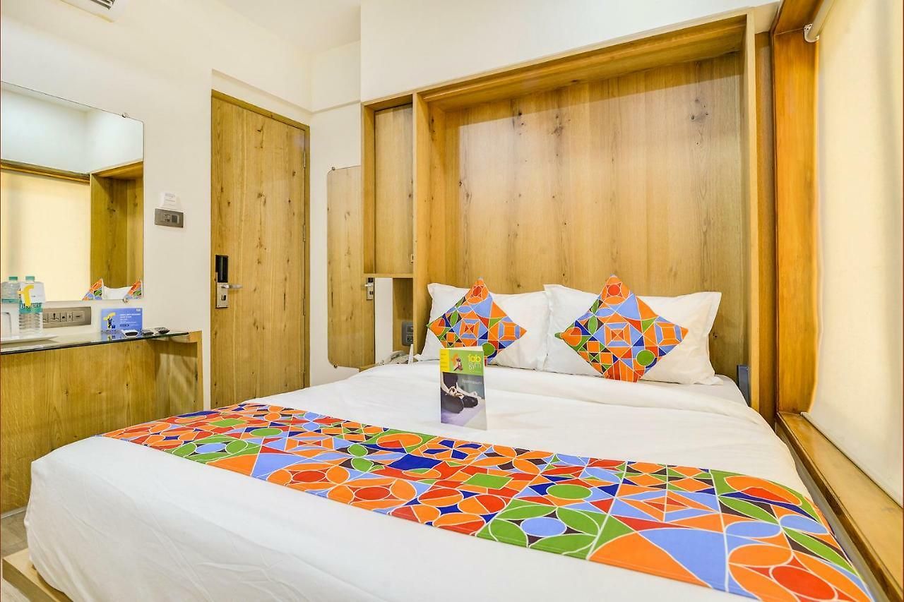 Fabhotel Midaas Comforts Hotel Mumbai