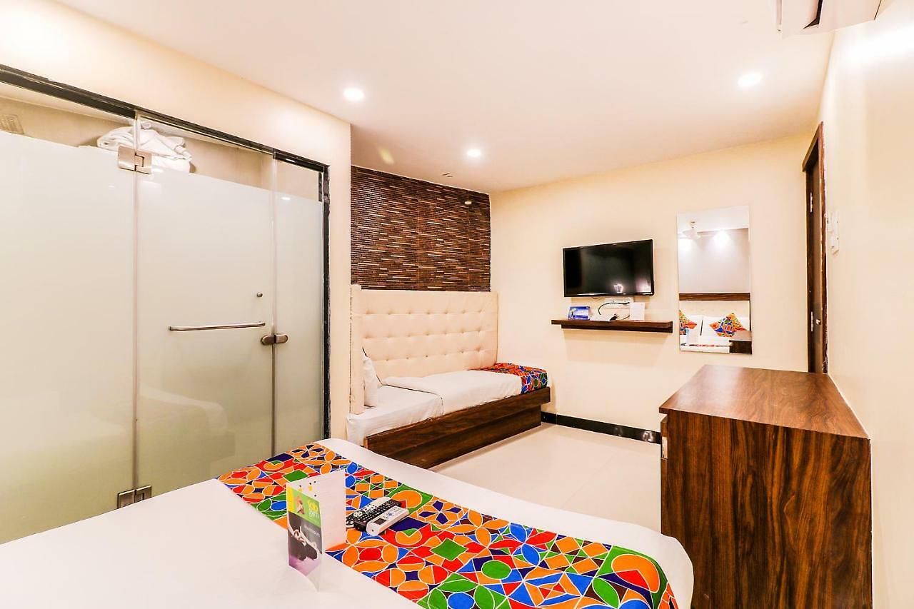 Hotel Garden Creek Residency Near Airport