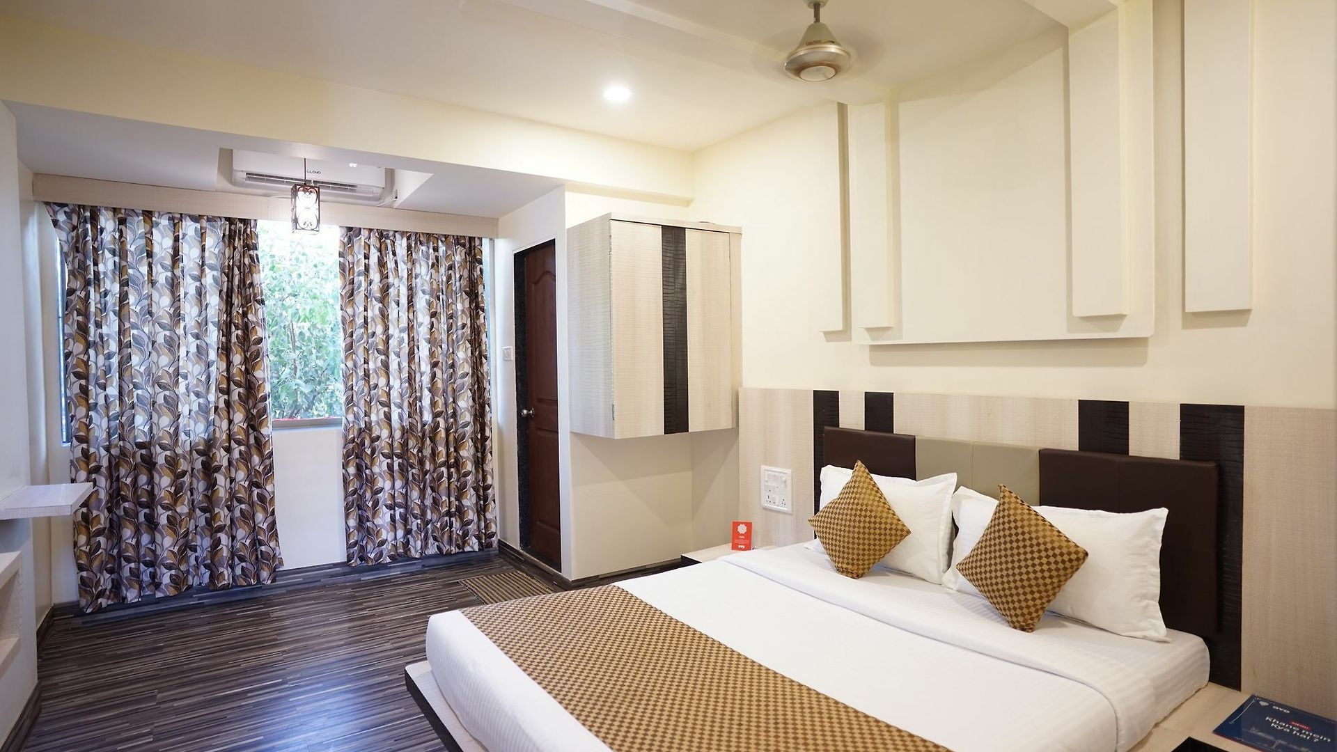 Hotel O Rana Residency Near Western Express Highway Metro Station