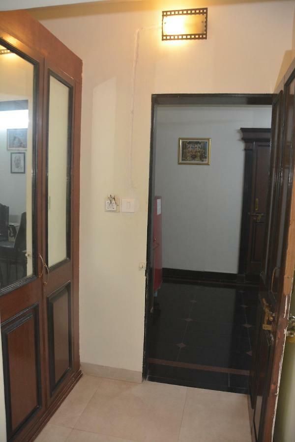 Guest house Golden Hospitality *