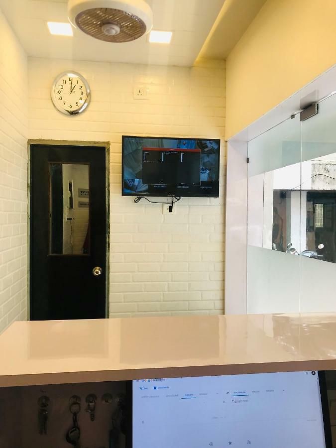 Address Hostel *