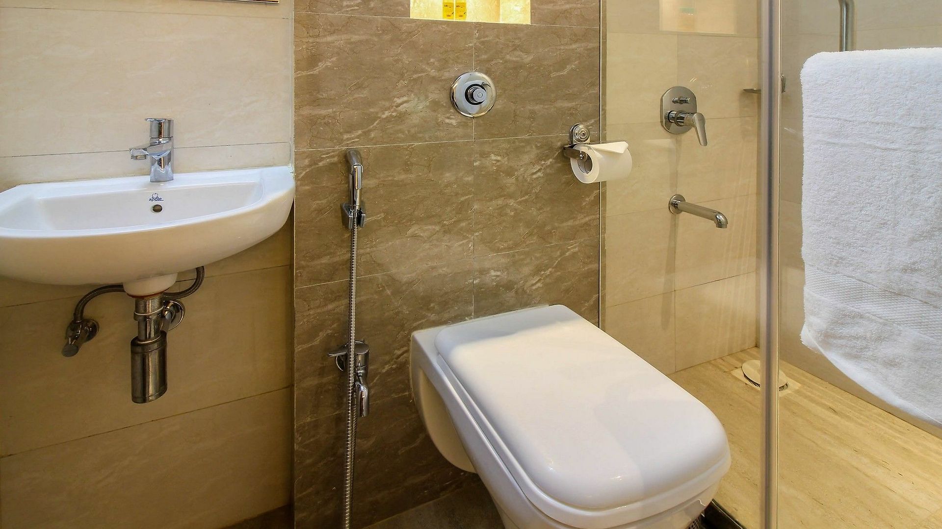 Fabhotel Hyson International Midc Mumbai