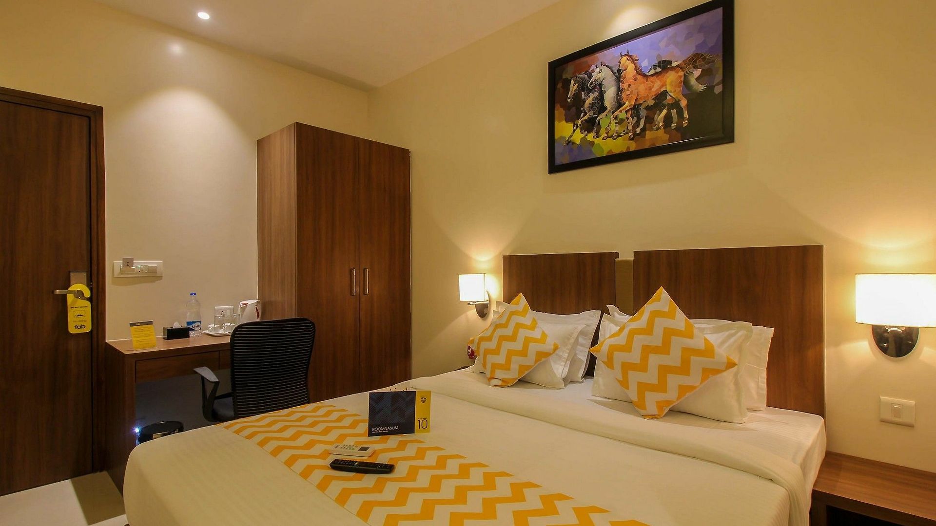 Fabhotel Hyson International Midc Hotel