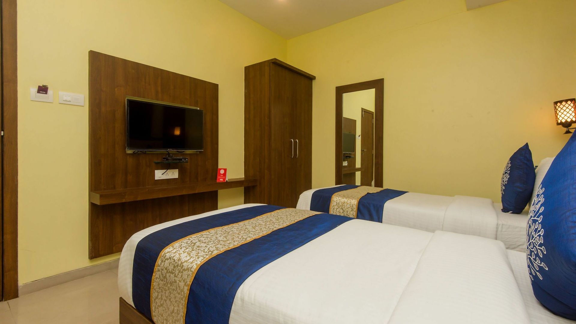 Oyo 9187 Adlon International Mumbai