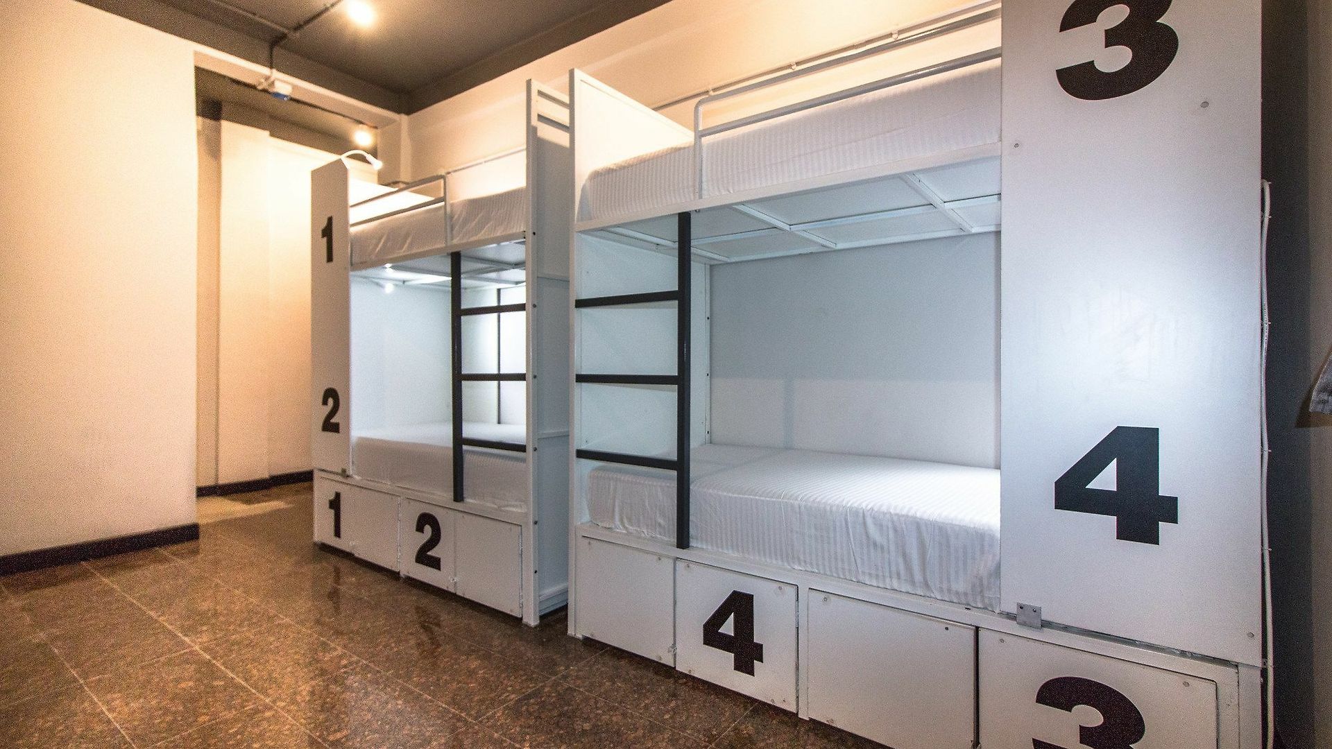 Hostel Backpacker Cowies *