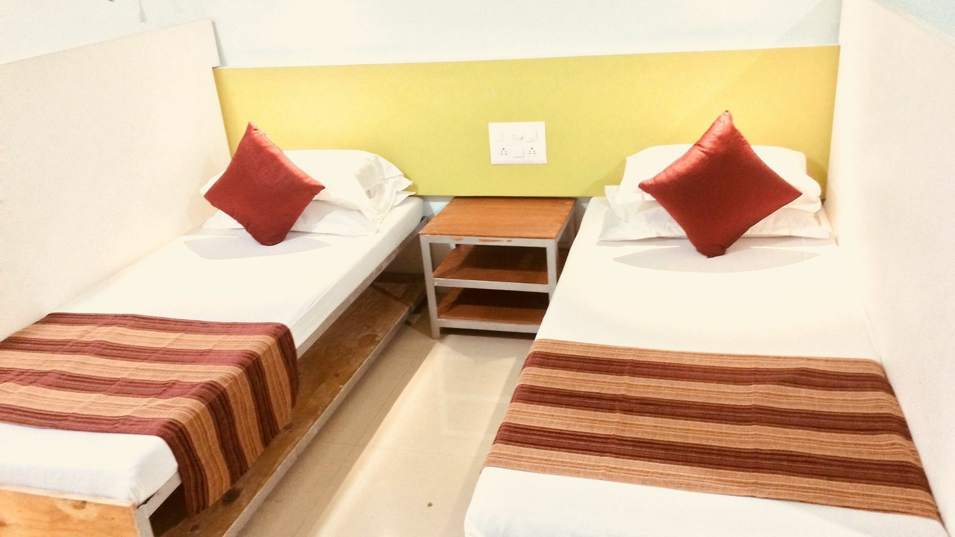 Hotel Shubham Parle