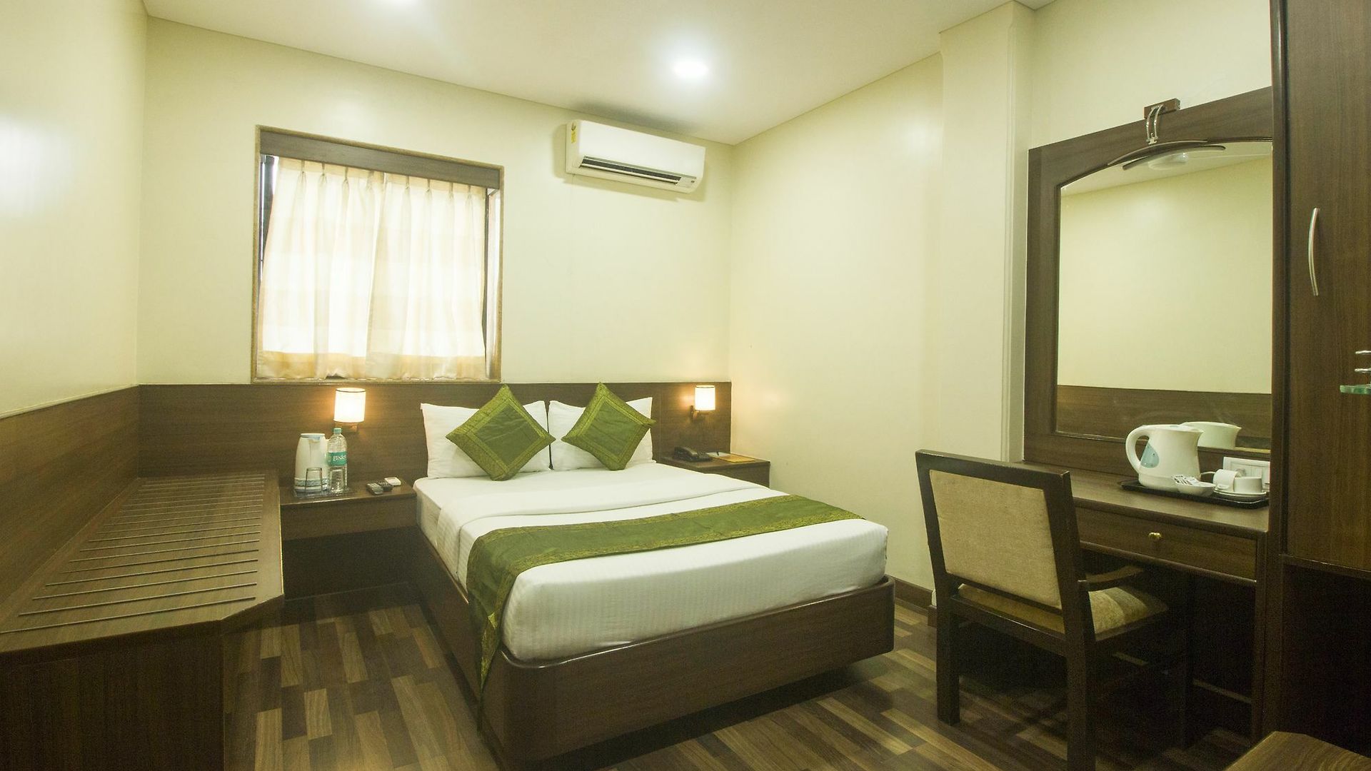 Treebo Trend Rosewood Hotel 3*