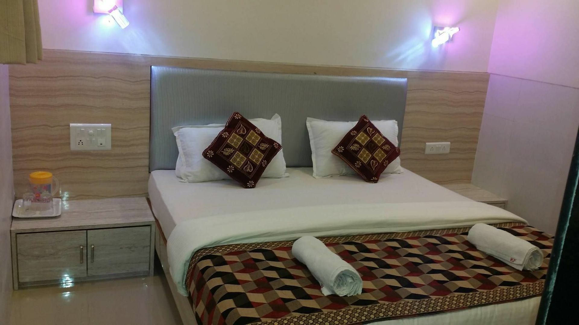 Hotel Kf Residency Mumbai