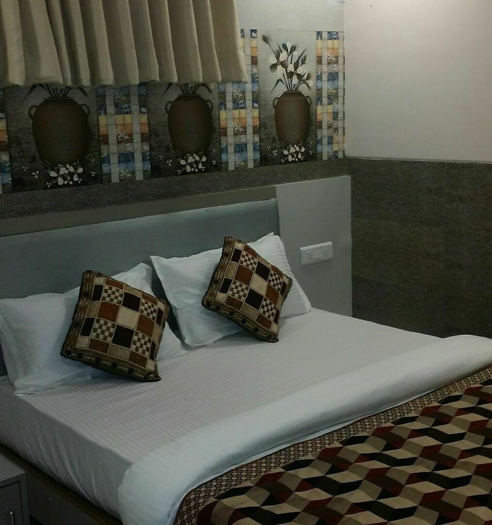 Hotel Kf Residency