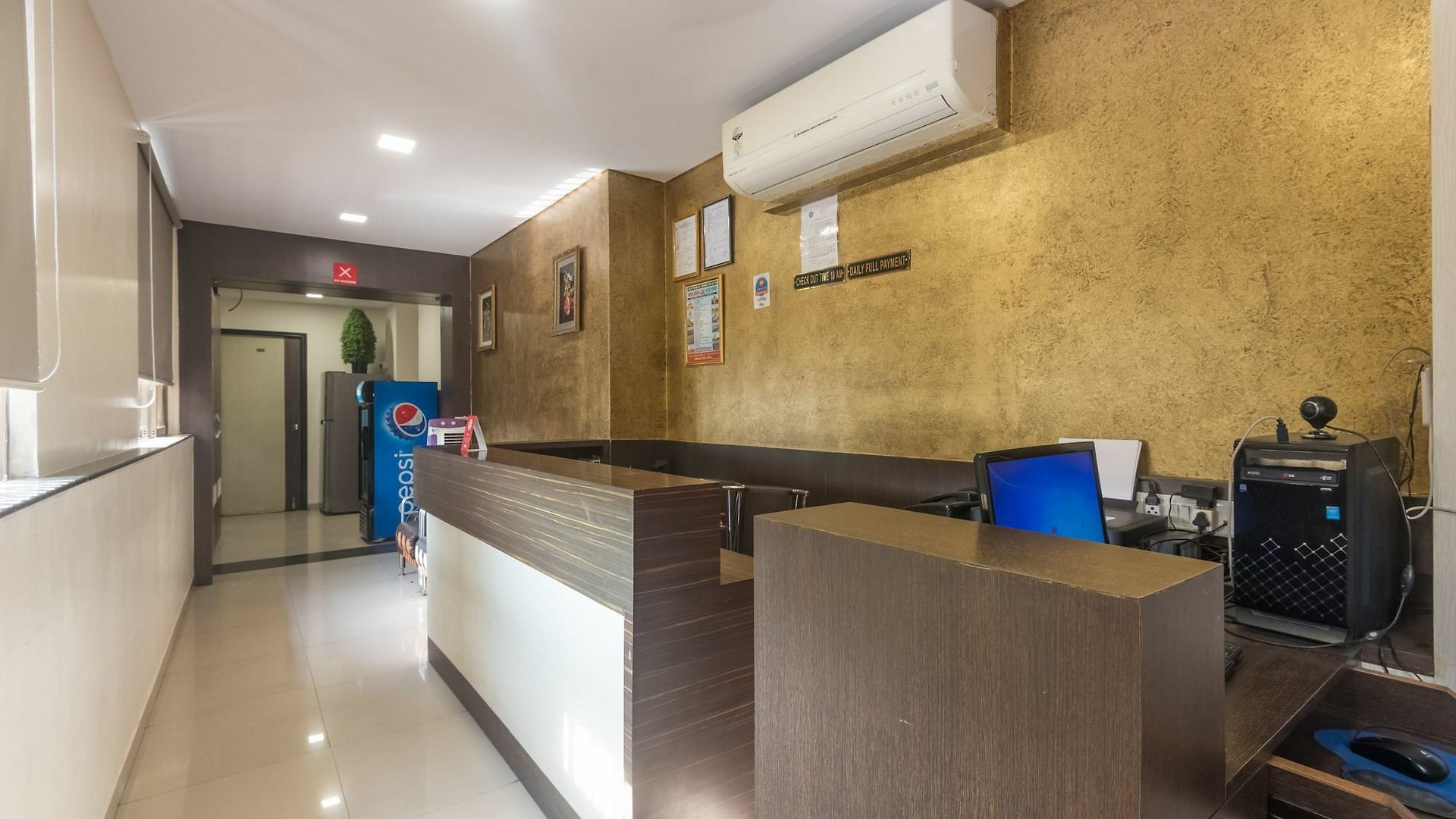 Minerva Residency * Mumbai