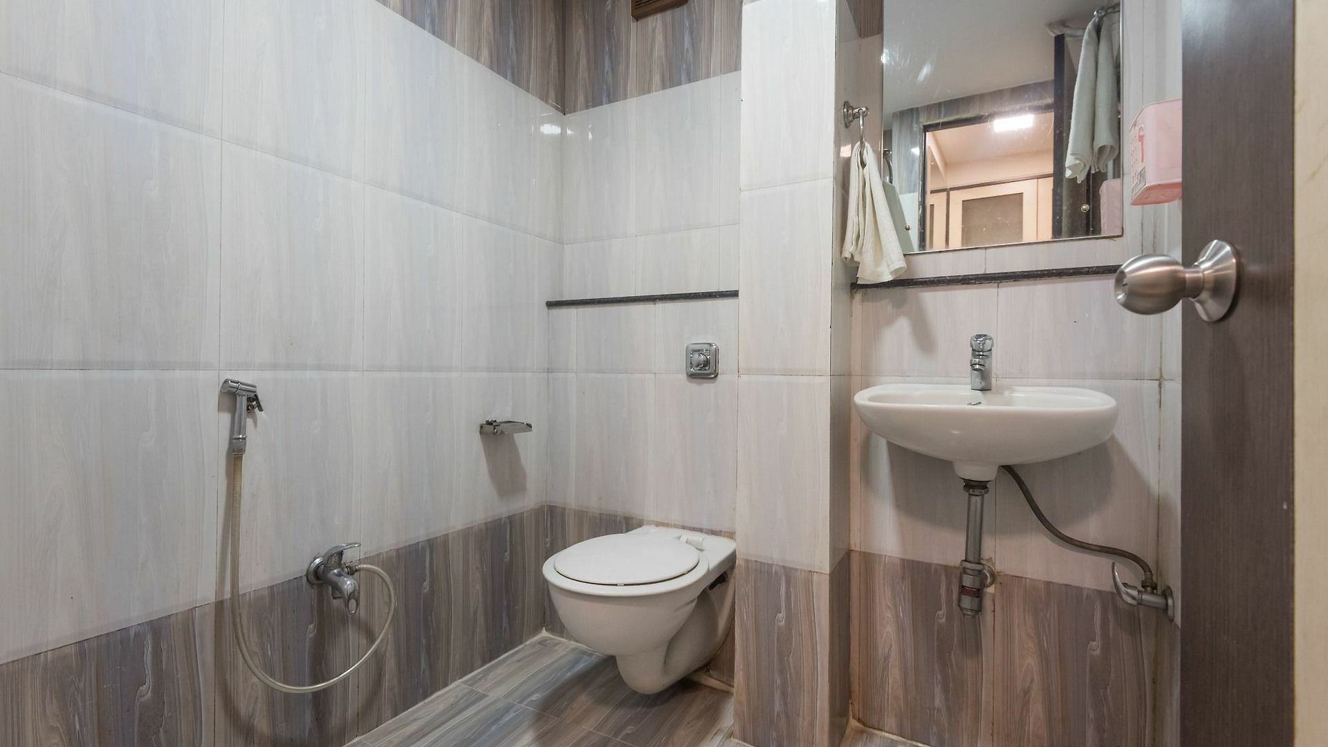 Hotel Minerva Residency *