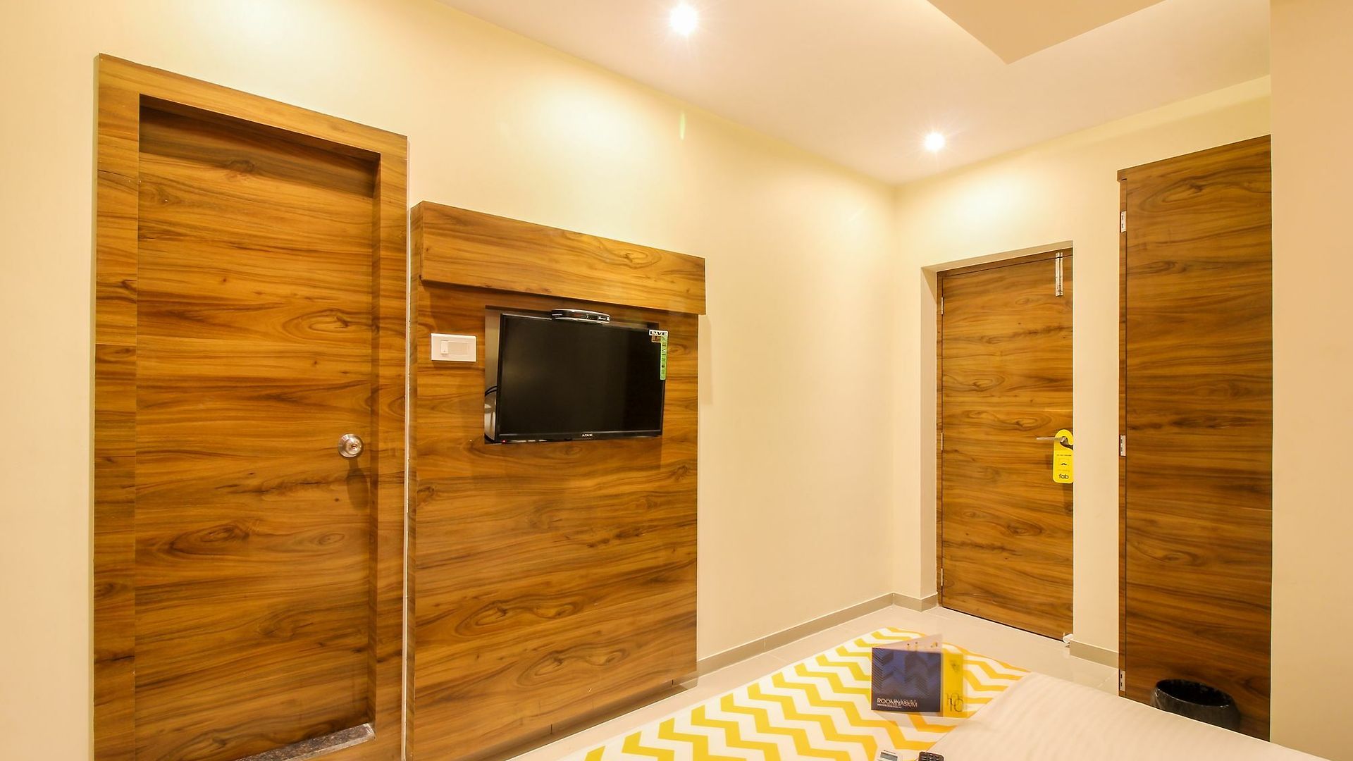 Super Townhouse Andheri Sakinaka Metro Formerly Mumbai