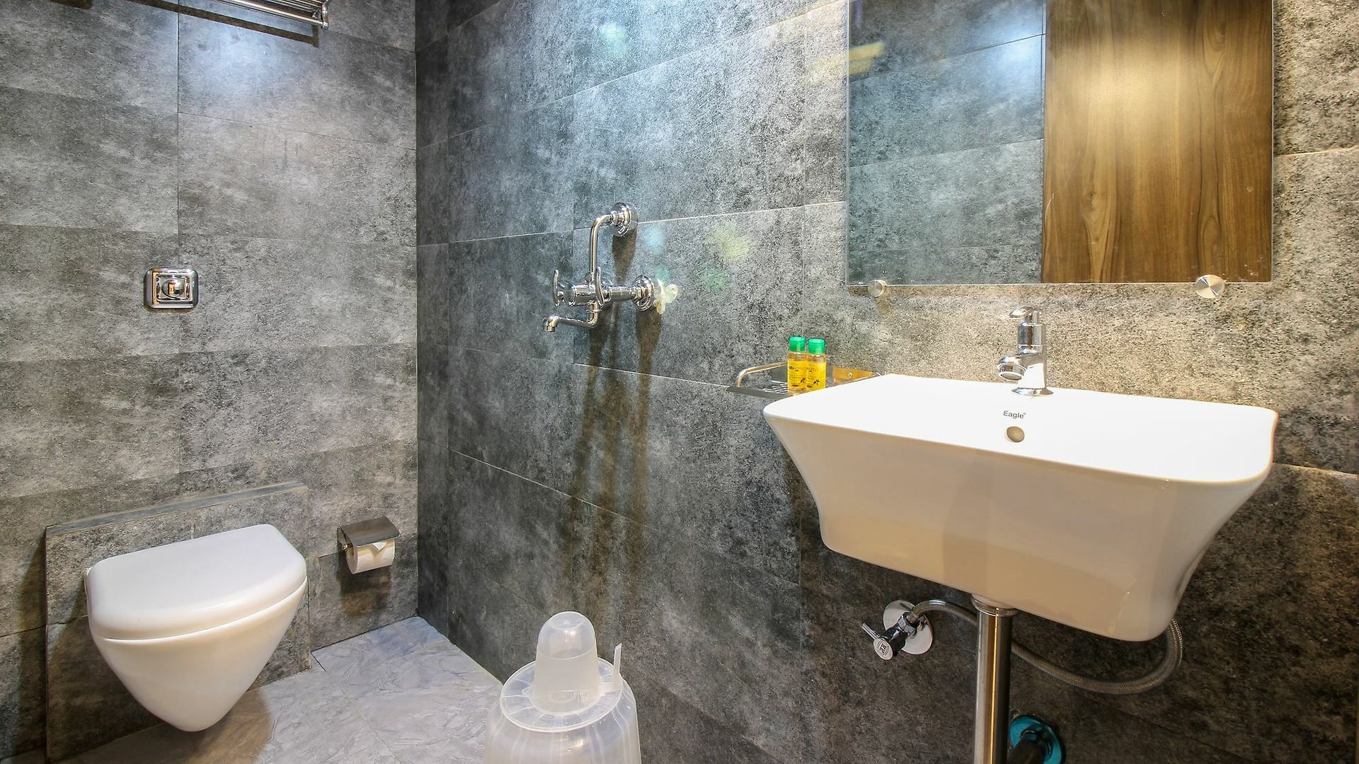 Super Townhouse Andheri Sakinaka Metro Formerly