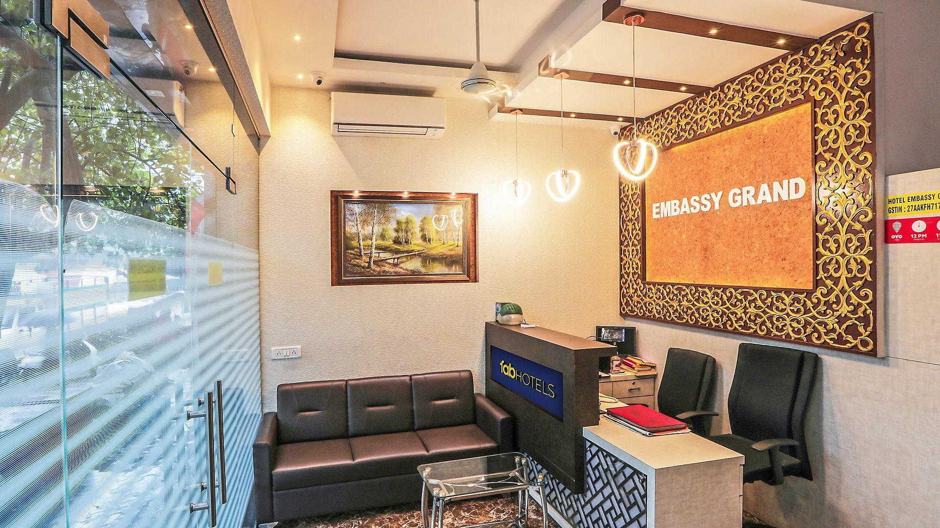 Fabhotel Embassy Grand Hotel 3*